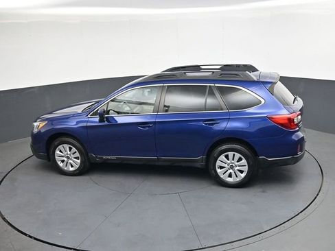 Used 2015 Subaru Outback 2.5i Premium image 25