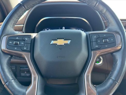Used 2024 Chevrolet Suburban High Country w/ Advanced Technology Package AWD/4WD image 21