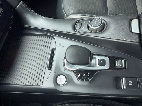 Used 2022 INFINITI QX50 Luxe w/ Appearance Package image 31