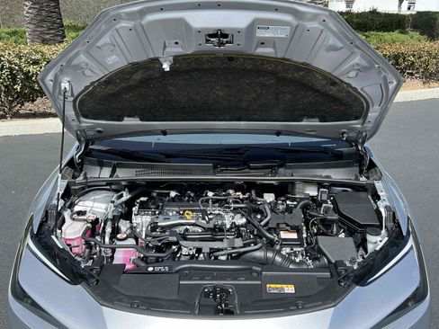 Used 2024 Toyota Prius XLE image 75