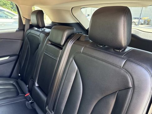 Certified 2022 Lincoln Nautilus FWD w/ Premium Package image 14