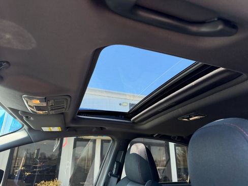 Used 2017 Subaru WRX Premium image 18