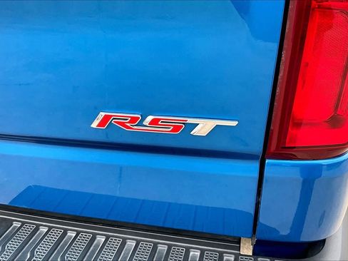 Used 2023 Chevrolet Silverado 1500 RST image 10