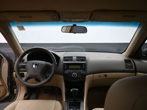 Used 2003 Honda Accord LX image 22