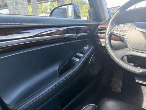 Used 2019 Genesis G90 5.0 Ultimate RWD image 13