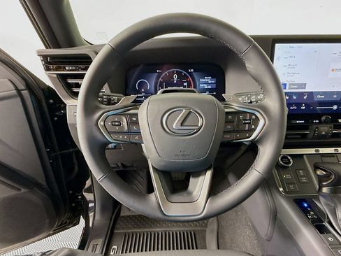 Certified 2026 Lexus GX 550 AWD/4WD image 11