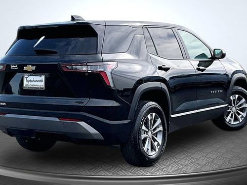 Used 2025 Chevrolet Equinox LT image 6