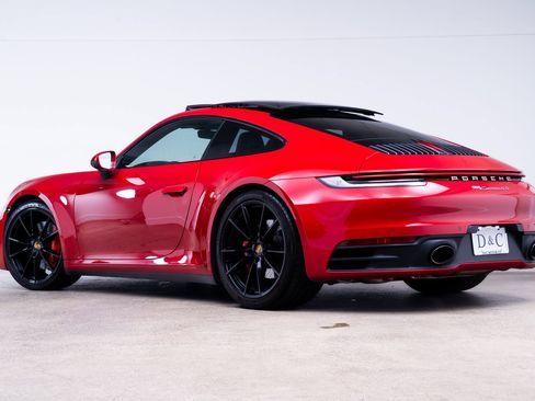 Used 2022 Porsche 911 Carrera 4S AWD/4WD image 6
