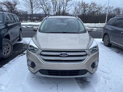 Used 2018 Ford Escape Titanium image 8
