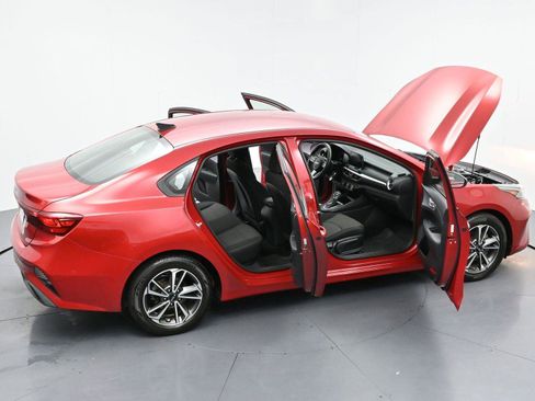 Used 2022 Kia Forte LXS FWD image 34