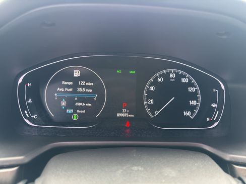 Used 2018 Honda Accord LX image 14