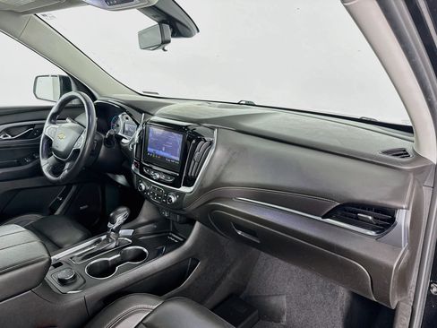 Used 2021 Chevrolet Traverse Premier w/ Redline Edition FWD image 30