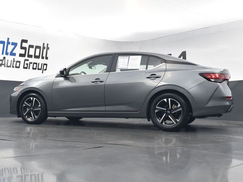 Used 2024 Nissan Sentra SV image 27