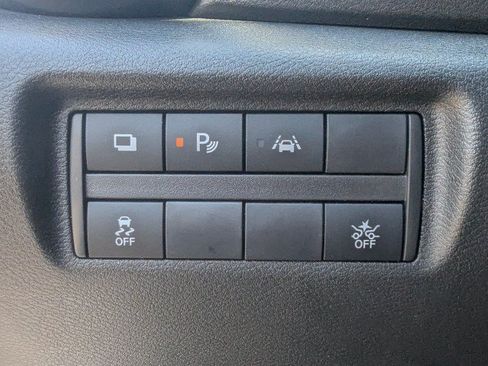 Used 2023 Nissan Versa S w/ Trunk Package FWD image 17