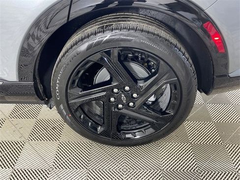 New 2026 Chevrolet Equinox EV RS image 16