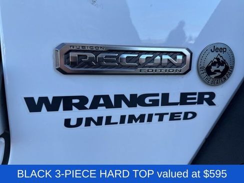 Used 2017 Jeep Wrangler Unlimited Rubicon image 10