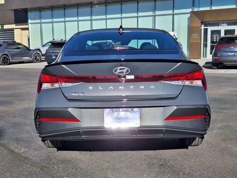 New 2025 Hyundai Elantra Sport image 4