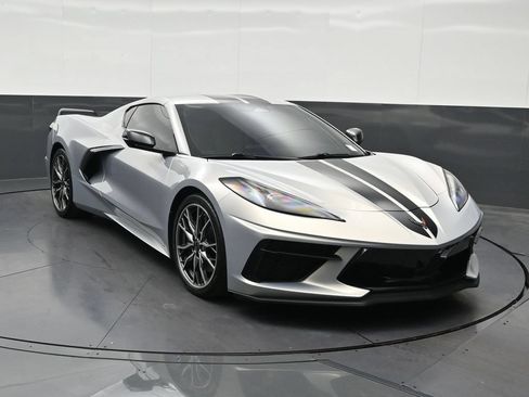 Used 2024 Chevrolet Corvette Stingray Coupe w/ Z51 Performance Package RWD image 8