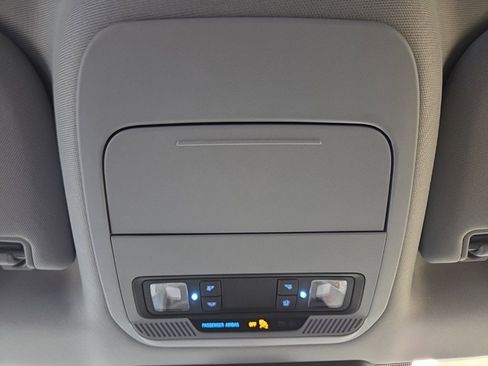 Used 2022 Ford F150 XLT image 28