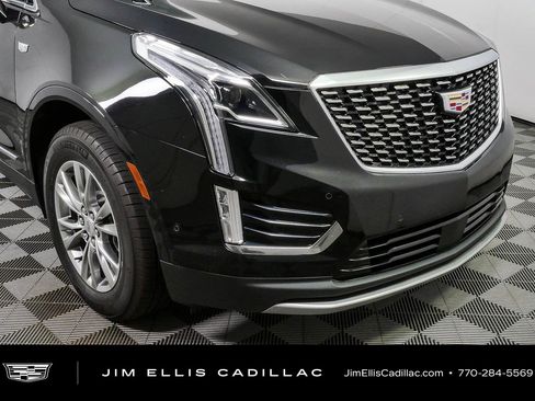 Certified 2023 Cadillac XT5 Premium Luxury w/ Technology Package FWD image 38