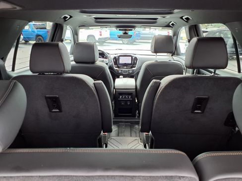 Used 2023 Chevrolet Traverse High Country w/ LPO, Floor Liner Package FWD image 34