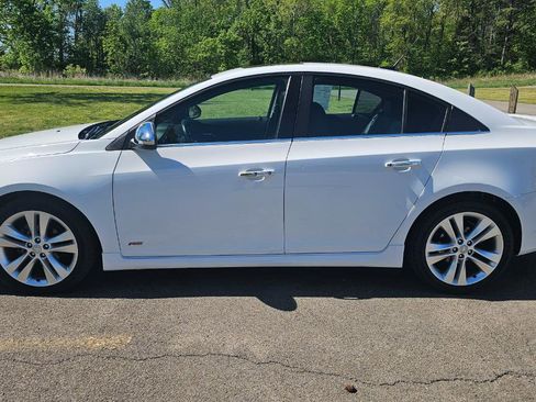 Used 2014 Chevrolet Cruze LTZ w/ RS Package image 10