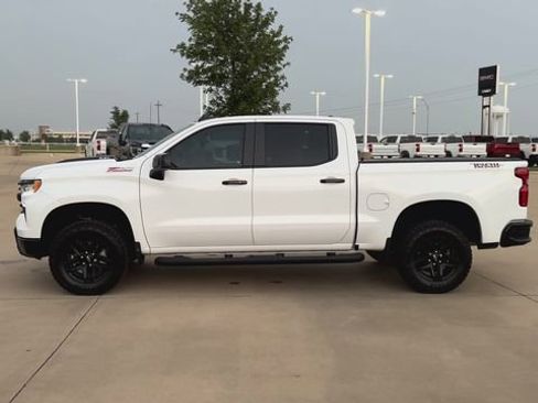 Used 2024 Chevrolet Silverado 1500 LT Trail Boss AWD/4WD image 5