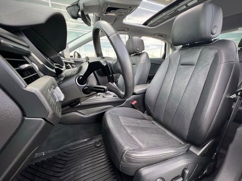 Used 2019 Audi A4 2.0T Premium w/ Convenience Package image 17