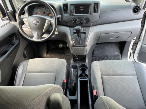 Used 2021 Nissan NV200 S image 17