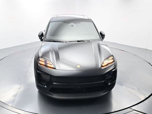 Used 2024 Porsche Macan 4 Electric image 45