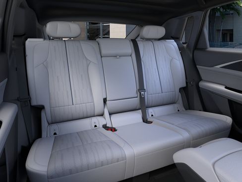 New 2026 Cadillac Lyriq Luxury w/ LPO, Floor Liner Package RWD image 17