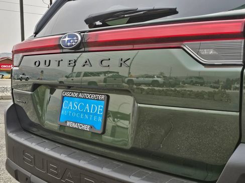 Used 2026 Subaru Outback Limited AWD/4WD image 21