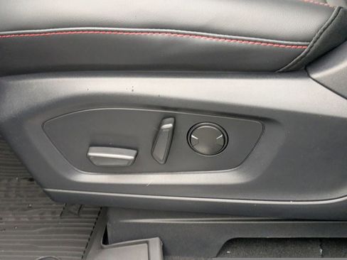 New 2026 Ford Explorer ST-Line w/ ST-Line Street Pack image 24