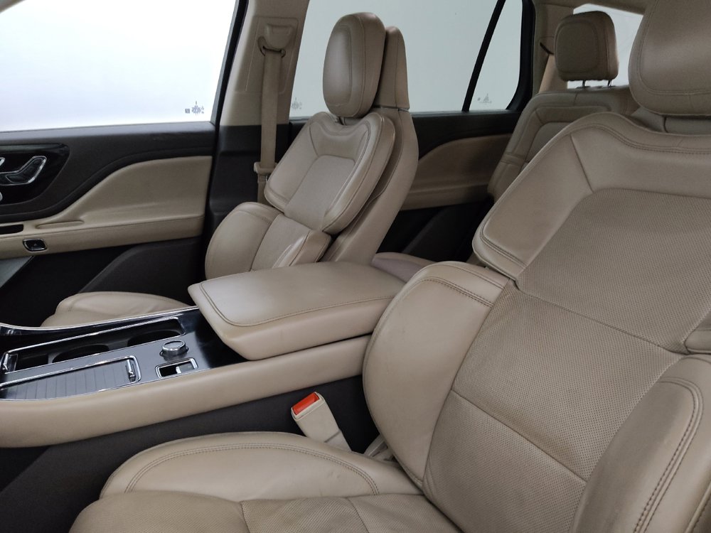 Used 2020 Lincoln Aviator Reserve w/ Equipment Group 202A AWD/4WD image 17