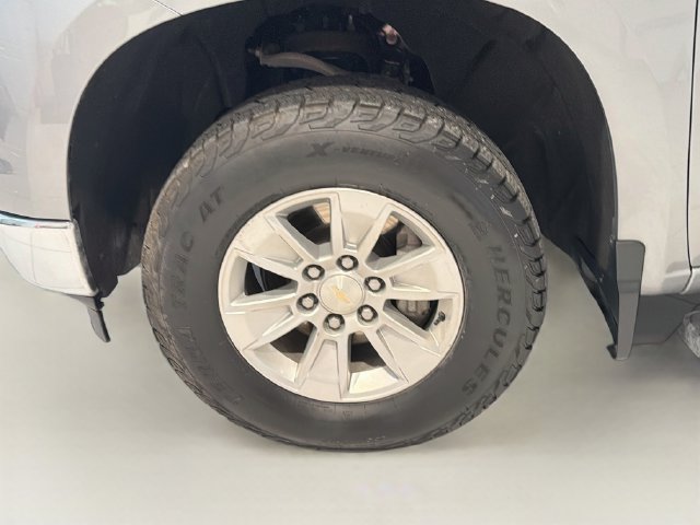 Certified 2024 Chevrolet Silverado 1500 LT w/ Convenience Package II AWD/4WD image 25
