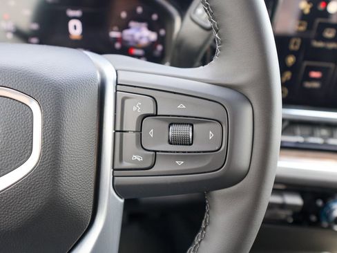 New 2026 GMC Sierra 1500 Elevation image 18