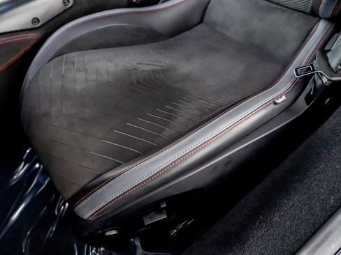 Used 2022 Maserati MC20 Coupe image 34