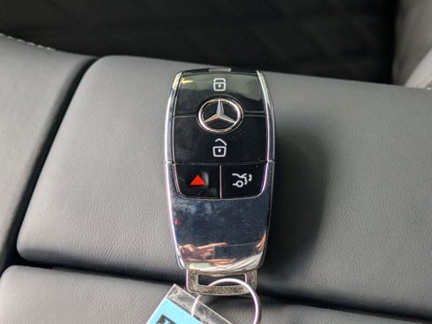 New 2026 Mercedes-Benz Maybach GLS 600 4MATIC image 31