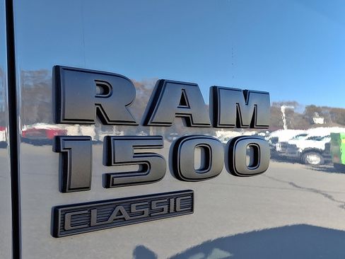 Used 2022 RAM 1500 Classic Warlock w/ Ceramic Gray Warlock Package image 29