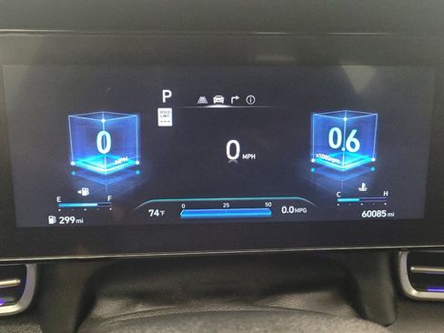 Used 2024 Hyundai Elantra SEL FWD image 23