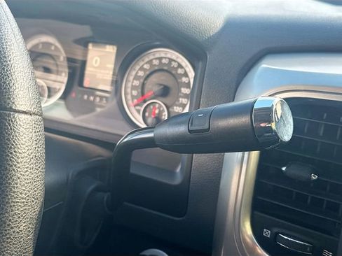 Used 2015 RAM 2500 SLT image 17