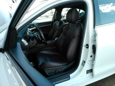 Used 2022 Genesis G70 2.0T w/ Prestige Package image 14