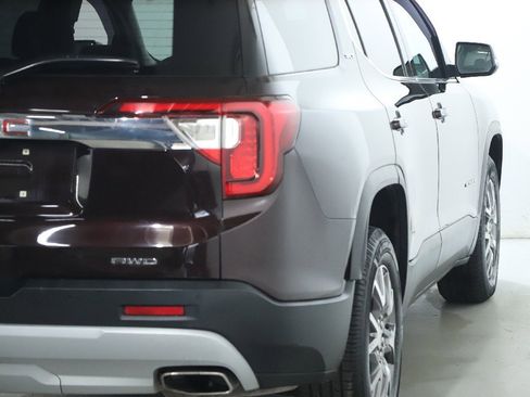 Used 2021 GMC Acadia SLT w/ Preferred Package image 46