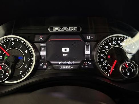 Used 2022 RAM 1500 Big Horn image 7