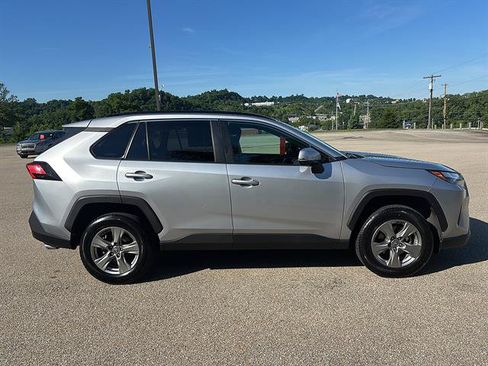 Used 2024 Toyota RAV4 XLE w/ Weather Package AWD/4WD image 5
