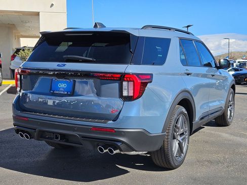 New 2026 Ford Explorer ST w/ Sun And Sound Package image 5