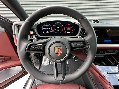 Used 2026 Porsche Cayenne E-Hybrid Coupe AWD/4WD image 16