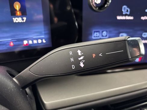 New 2026 Chevrolet Traverse LT w/ LPO, Floor Liner Package image 38