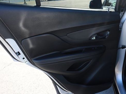 Used 2019 Buick Encore Preferred image 12