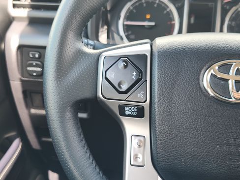 Used 2023 Toyota 4Runner TRD Sport AWD/4WD image 26